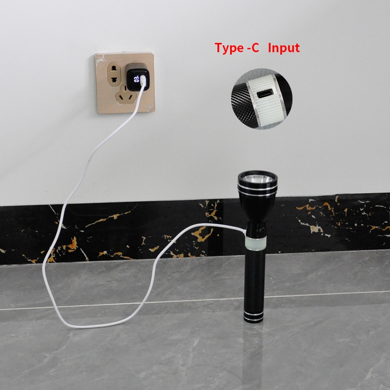 Basic flashlight TC-70